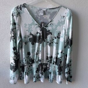 WHBM XL Floral Peplum Long Sleeve V Neck Blouse Floral Smock Office Casual Party